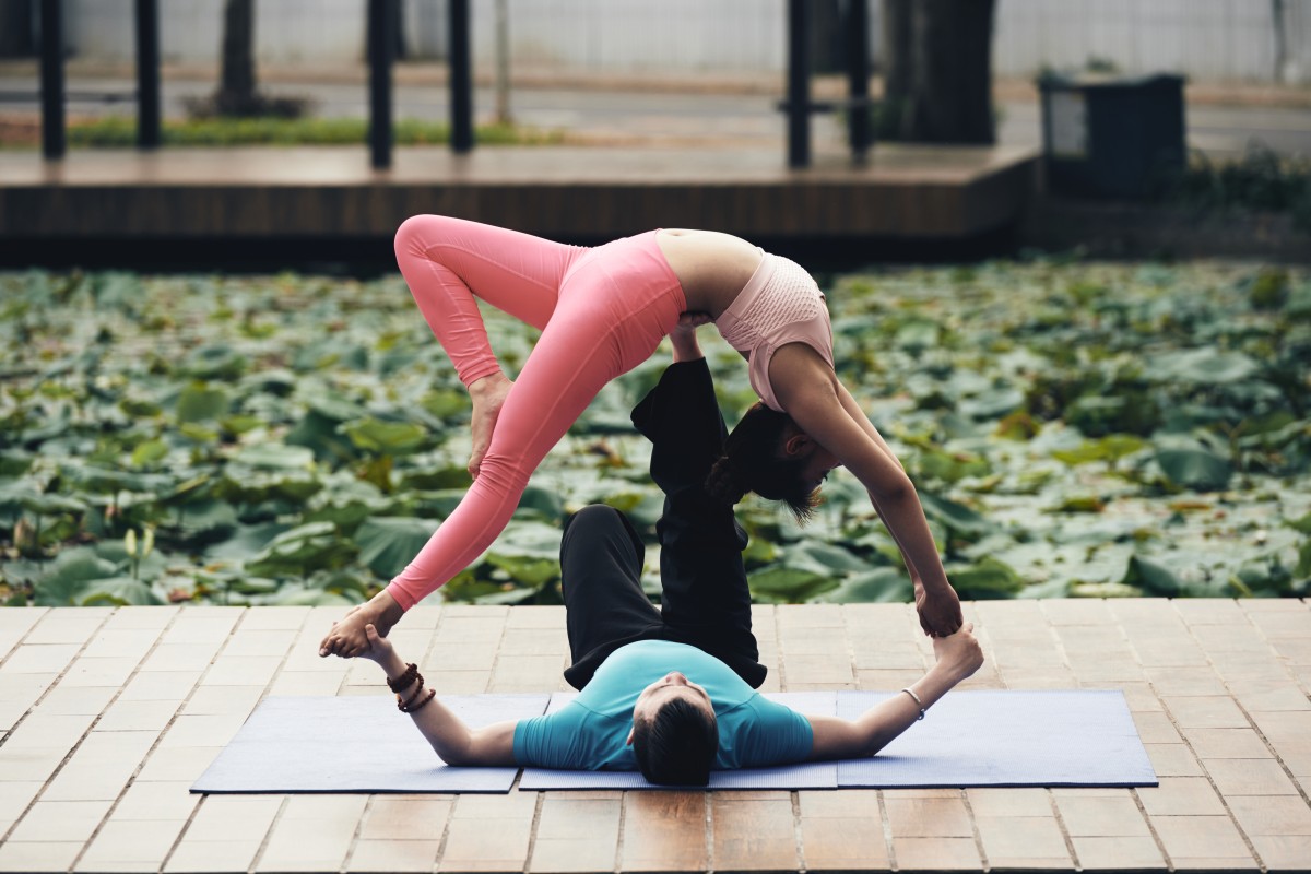 Couple Yoga (1)